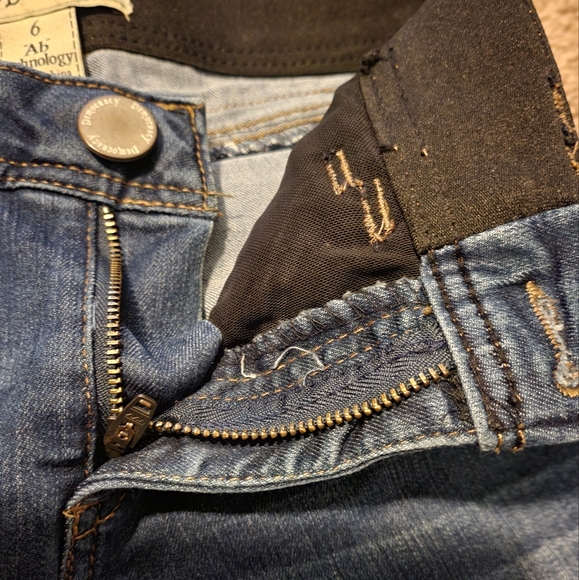 Democracy Jeans - Picture 8 of 14